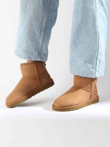 Boots Classic Mini Ii En Cuir Ugg Marron accessoires 1016222 vue secondaire 1